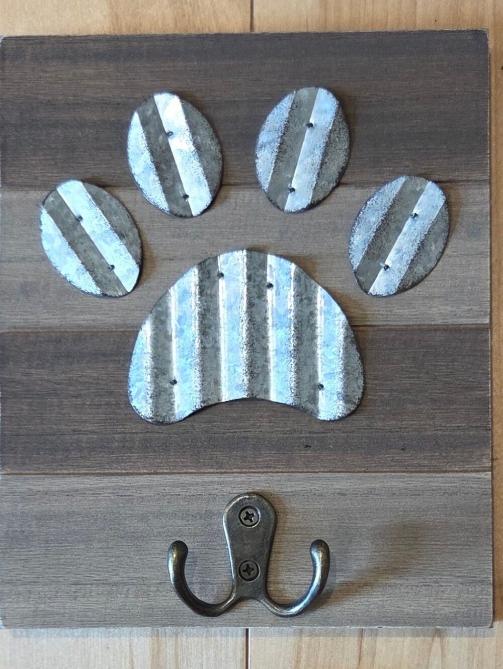 Hobby Lobby Metal Dog Paw Wood Sign with Leash Hook (8" x 6.5")
